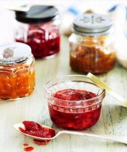 LOW SWEETENED JAM